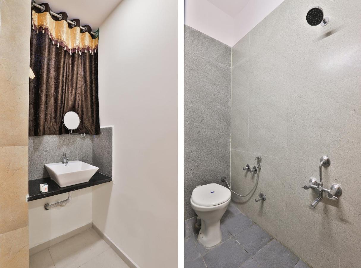 Oyo 16675 Hotel Shri Krishna Inn スーラト エクステリア 写真